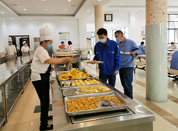 恢復堂食2.jpg