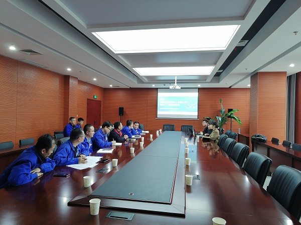 5月10日，彬州公司綠色工廠創(chuàng)建啟動(dòng)會(huì)在行政會(huì)議室召開(kāi)，渭化集團(tuán)副總經(jīng)理段立波、彬州公司副總經(jīng)理、生產(chǎn)部部長(zhǎng)張安平等相關(guān)單位負(fù)責(zé)人參會(huì).jpg