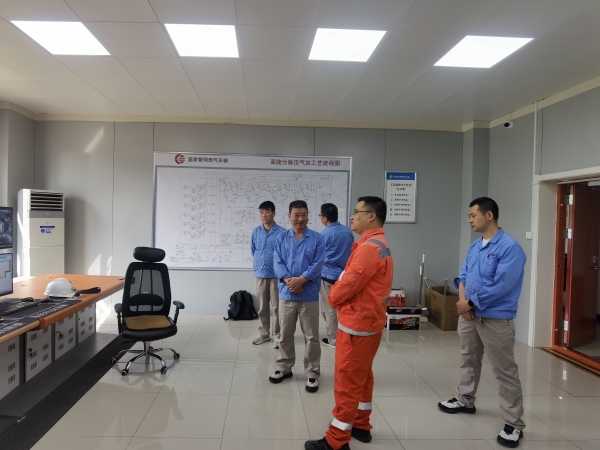 9月13日，公司機(jī)組透平電驅(qū)改造項(xiàng)目小區(qū)赴國(guó)家管網(wǎng)集團(tuán)西氣東輸公司甘陜輸氣分公司高陵作業(yè)區(qū)進(jìn)行對(duì)標(biāo)交流.jpg