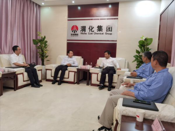9月19下午公司外專樓一樓會議室，渭南聯(lián)通公司與公司領導座談。 (1)(1)(1).png
