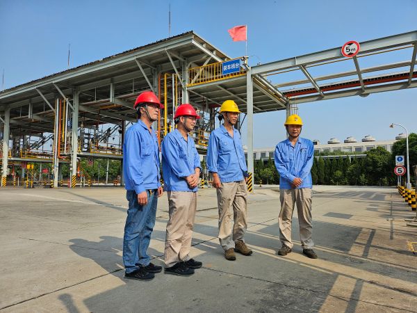 9月11日公司領(lǐng)導(dǎo)開展節(jié)前安全檢查紀實2.jpg