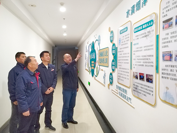 12月17日，采供部黨支部和水汽車(chē)間黨支部交流學(xué)習(xí) (3).jpg